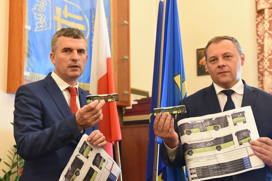 Wieliczka: podpisanie umowy na zakup nowych autobusów