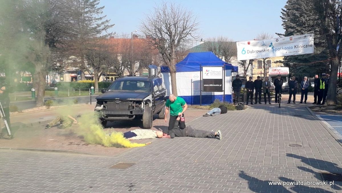 Atak terrorystyczny na dąbrowskim rynku