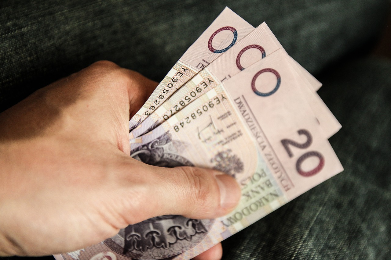 Gnojnik: finansowe wsparcie dla seniorów