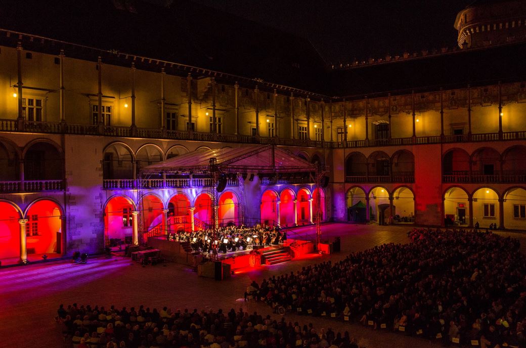 Niezwykłe wieczory z Operą Krakowską na Zamku Królewskim na Wawelu