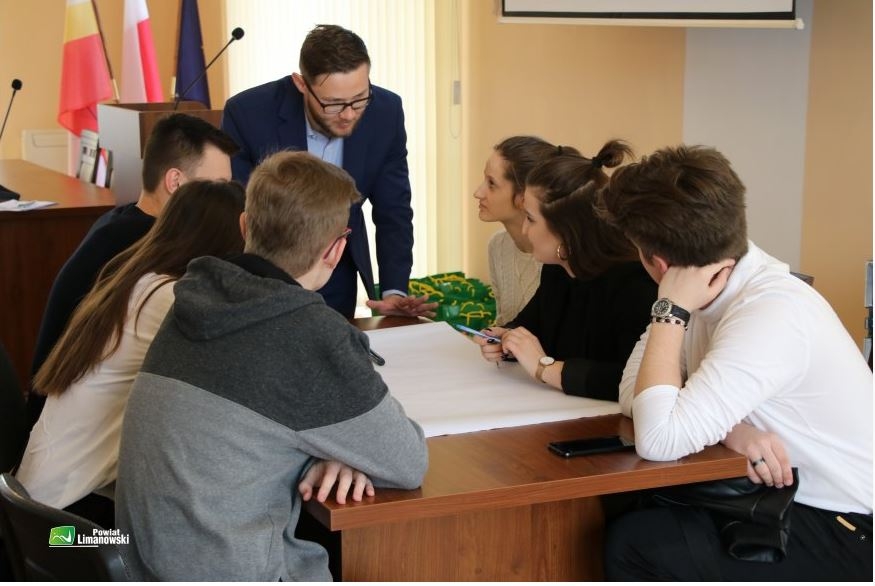 Limanowa: Młodzieżowe pomysły na strategię powiatu