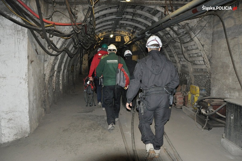 Bielsko-Biała. Policyjne ćwiczenia pirotechniczne w kopalni Guido