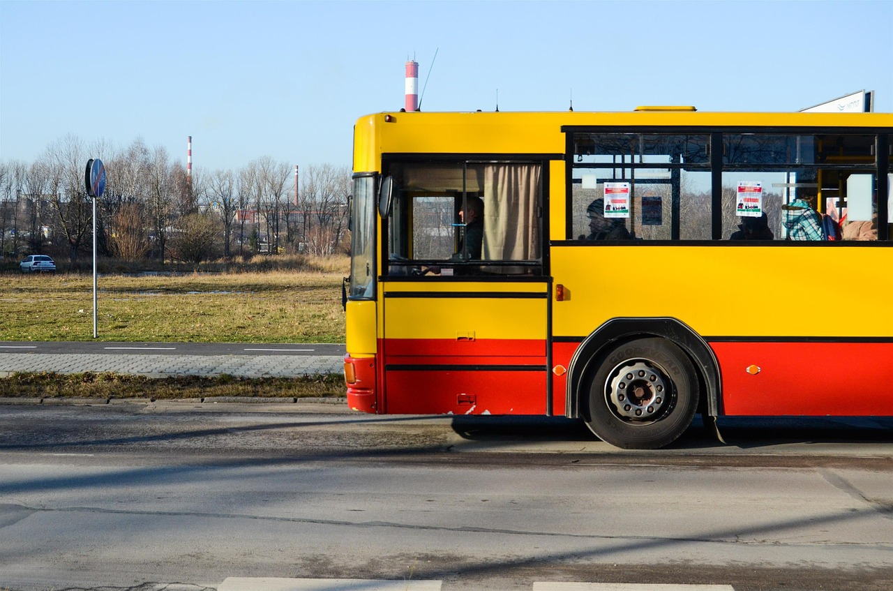 Nowy Targ: Bilet w telefonie za złotówkę
