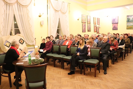Wernisaż prac Lucyny Puciłowskiej w Centrum Polonii w Brniu
