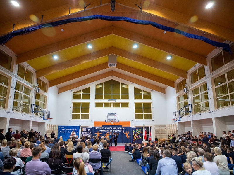 W Swoszowicach powstała nowa hala sportowa