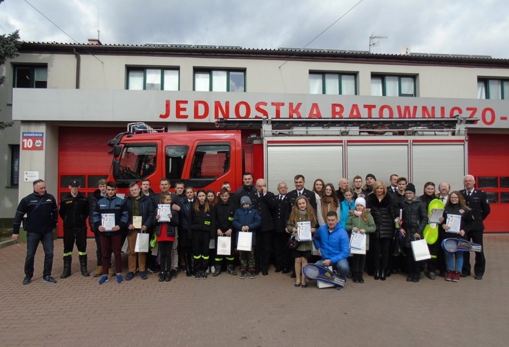 Krzeszowice: wysokie miejsca reprezentantów w turnieju wiedzy pożarniczej