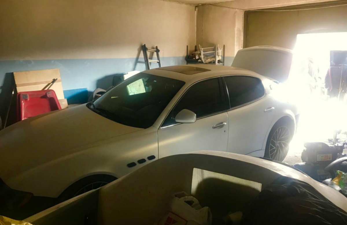 Miał wymienić zderzaki, przywłaszczył maserati