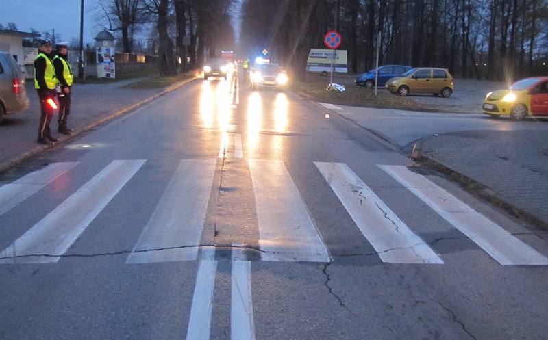 Kęty: wypadek na ulicy Sobieskiego. Ranna rowerzystka